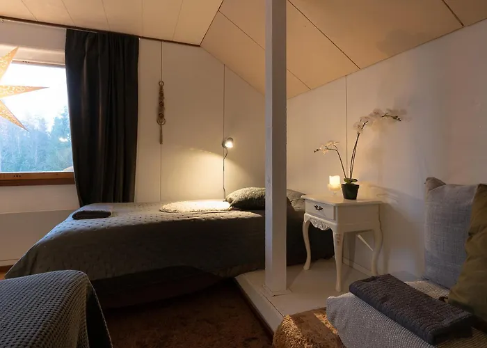 Ainola Arctic Hillside *