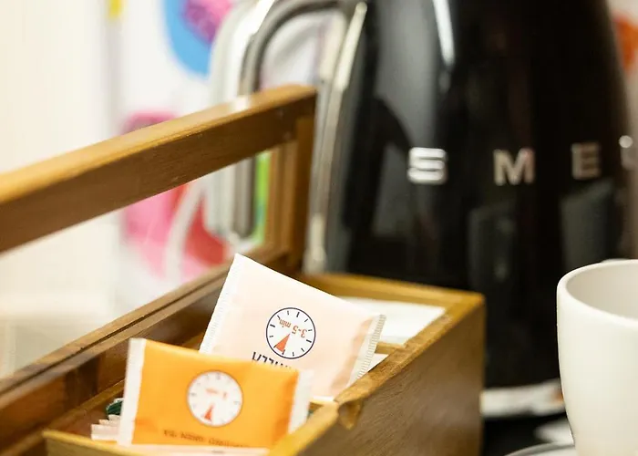 Ainola Arctic Hillside